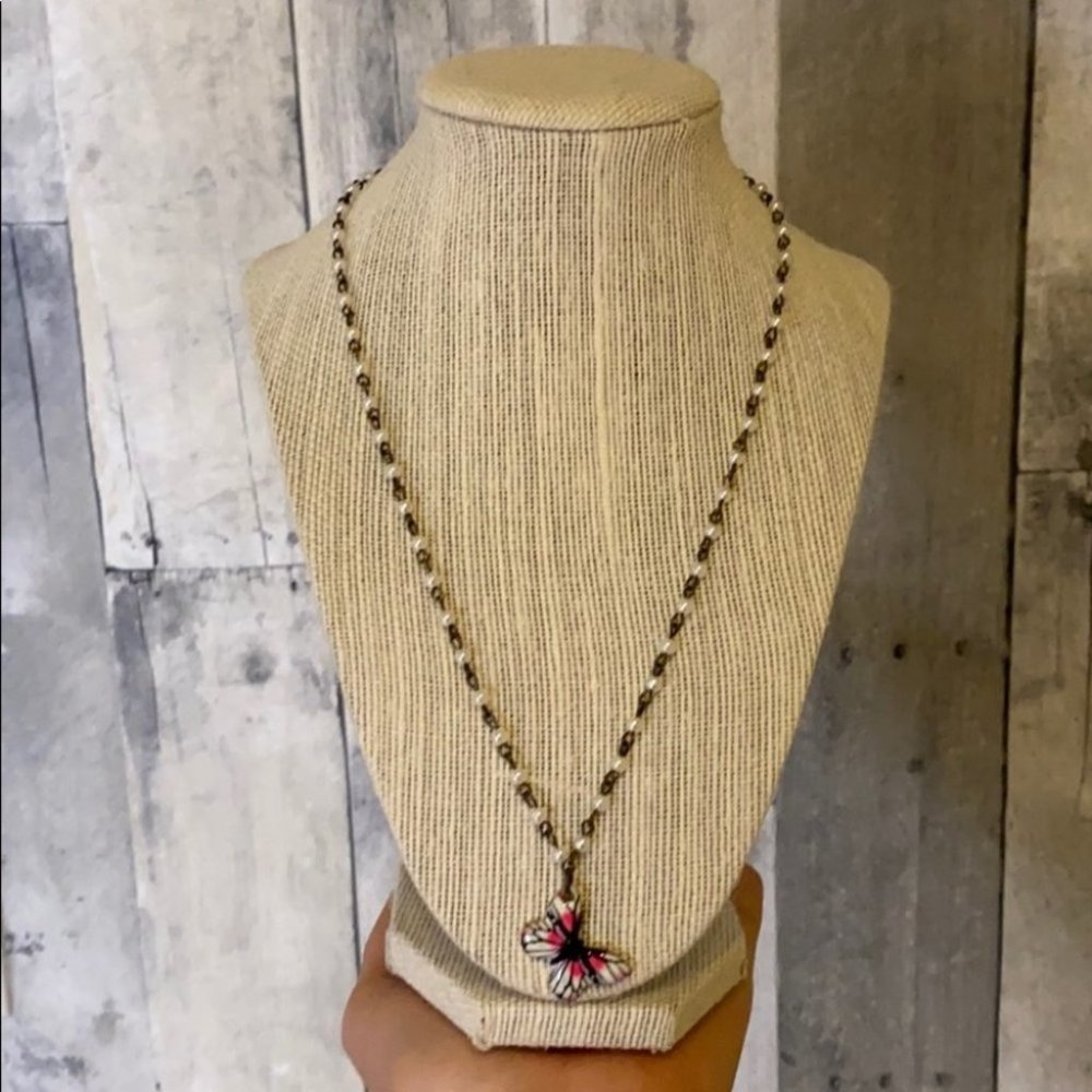 pearl & brass chain necklace with pink and white butterfly charm - Picture 10 of 14